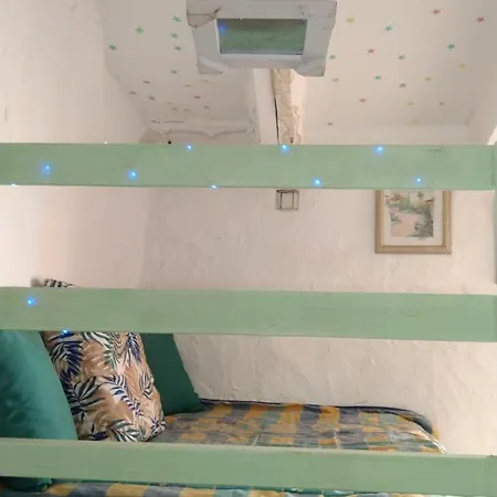 Casa De Pueblo Garcia Marquez Holiday home Geldo